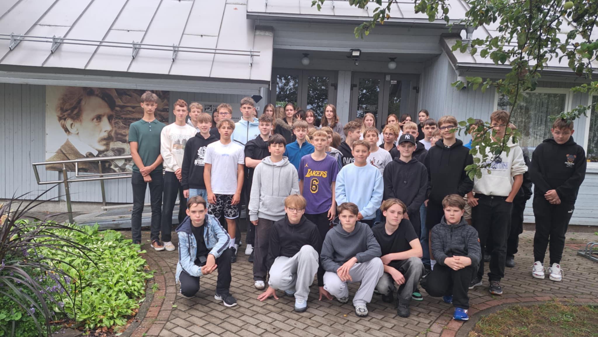 2025-09-12d. Rugsėjo rytą 7b ir 8e kl. moksleiviai leidosi į kelionę į Druskininkus