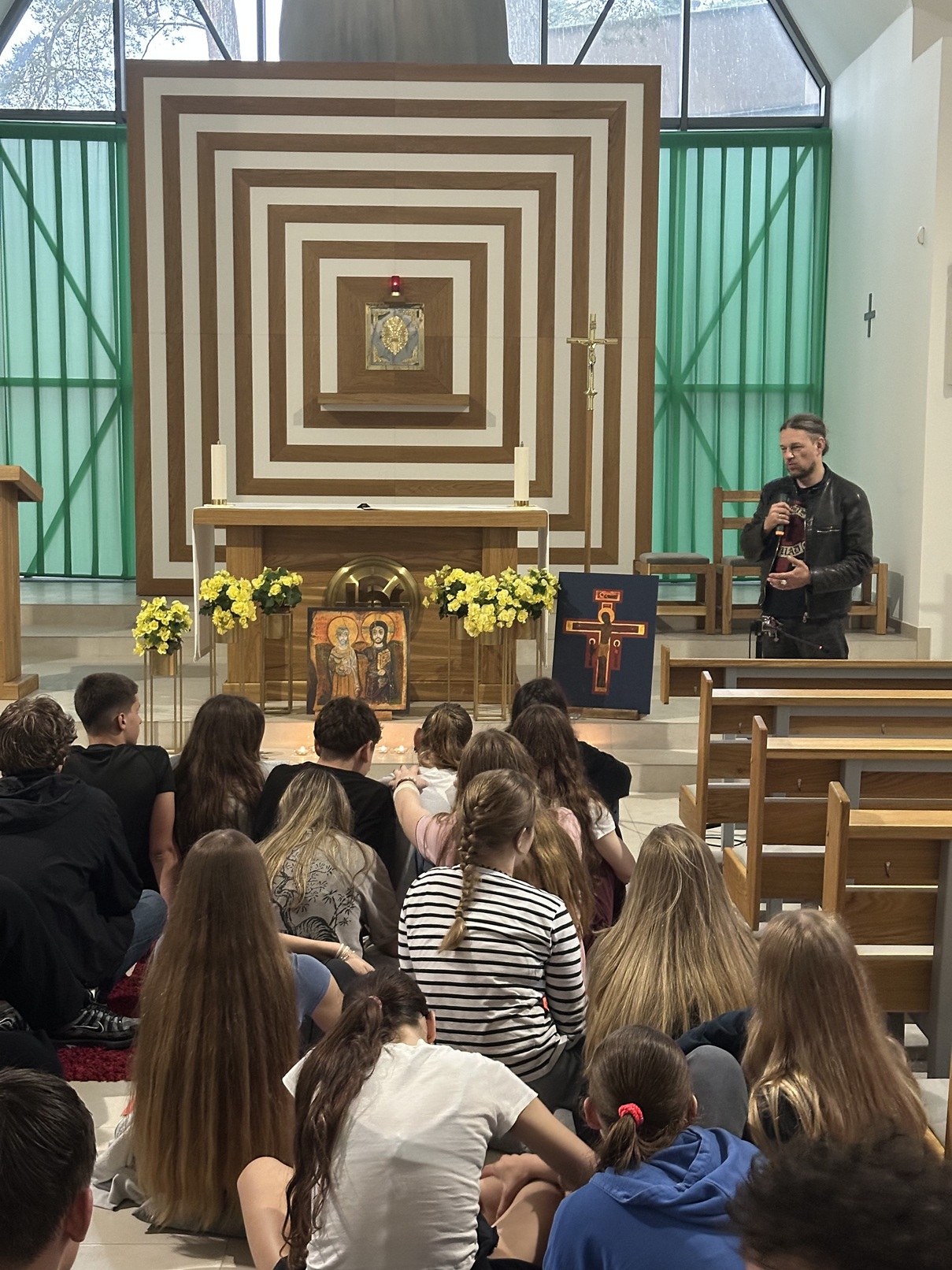 Vertybinė programa - rekolekcijos “Fellowship O.M.G” 8 klasių mokiniams Kulautuvoje birželio 1-5 d.